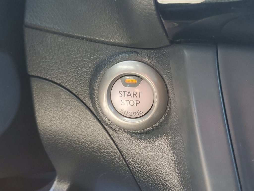 Used 2019 Nissan Sentra SV FWD image 17
