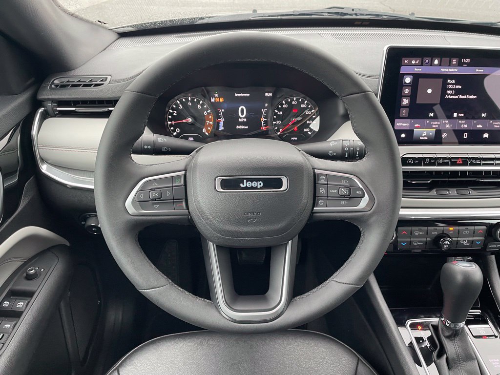 Used 2024 Jeep Compass Limited AWD/4WD image 14
