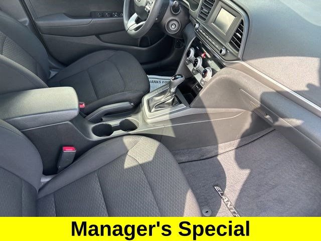 Used 2019 Hyundai Elantra SE w/ Cargo Package image 36