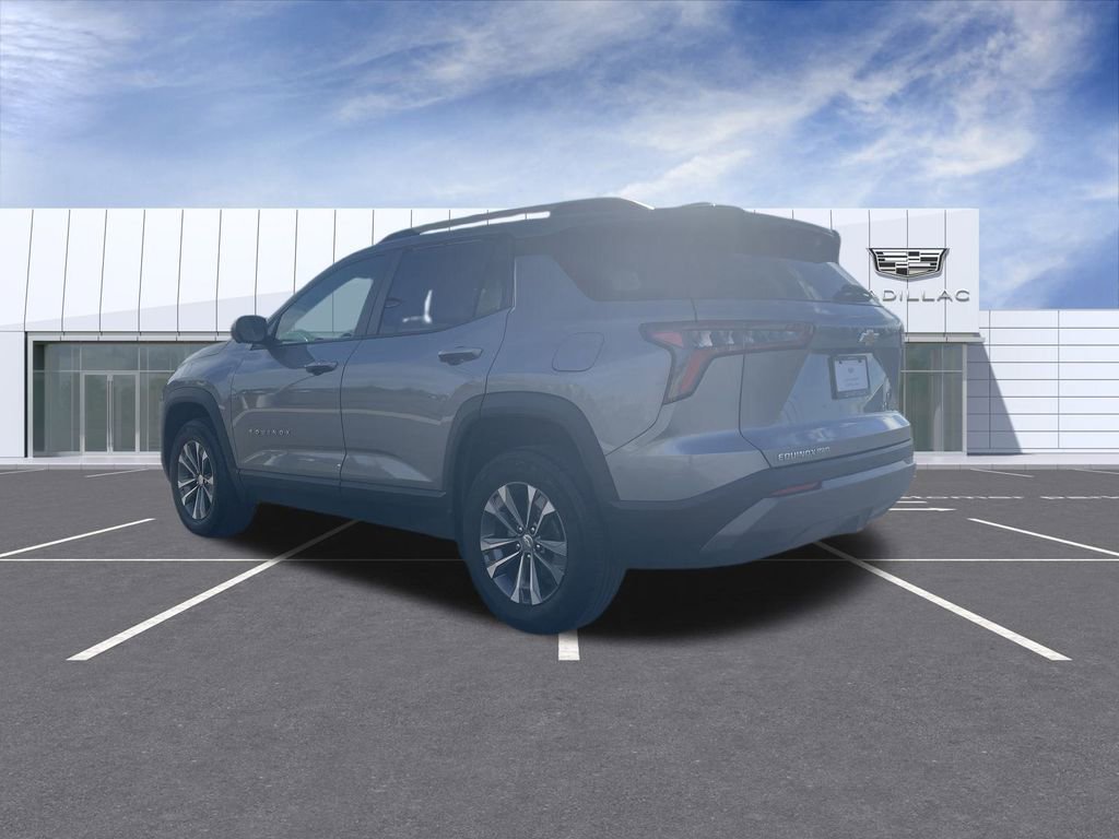 Used 2025 Chevrolet Equinox LT w/ Convenience Package II image 6