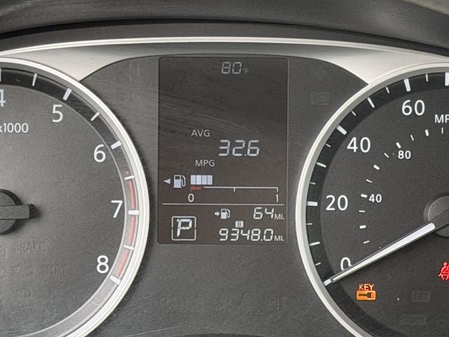 Used 2022 Nissan Kicks S FWD image 11
