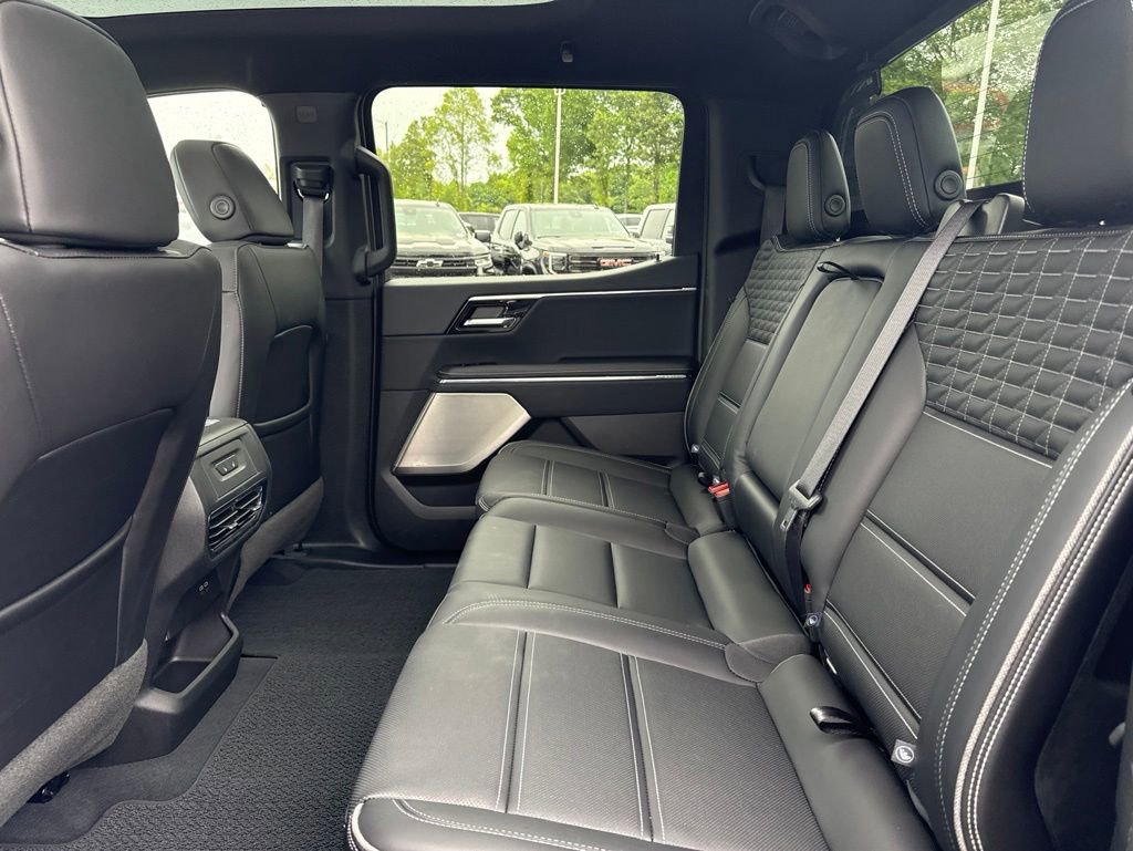 Used 2025 GMC Sierra EV Denali AWD/4WD image 13