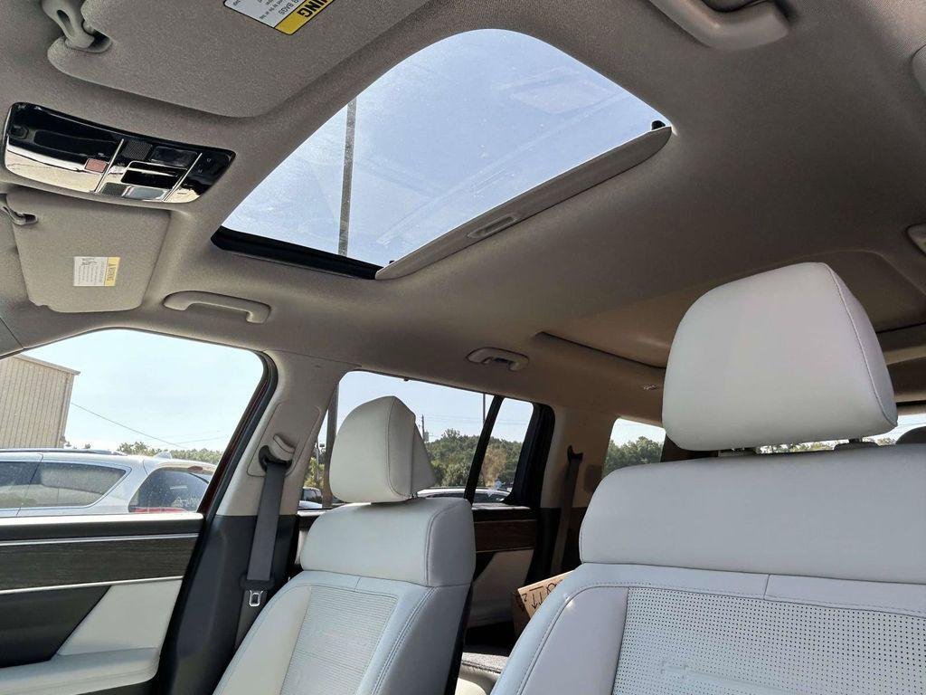 New 2027 Hyundai Santa Fe Limited FWD image 42