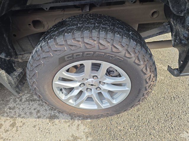 Used 2025 Chevrolet Silverado 1500 RST w/ Z71 Off-Road Package image 7