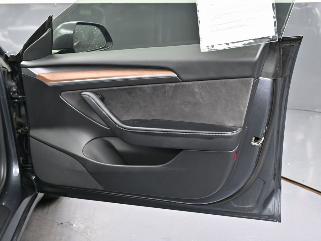 Used 2022 Tesla Model 3 Performance image 40