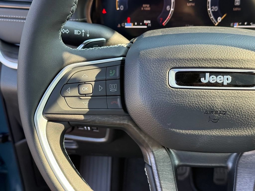 New 2027 Jeep Grand Cherokee L Limited w/ Limited Altitude Package AWD/4WD image 14