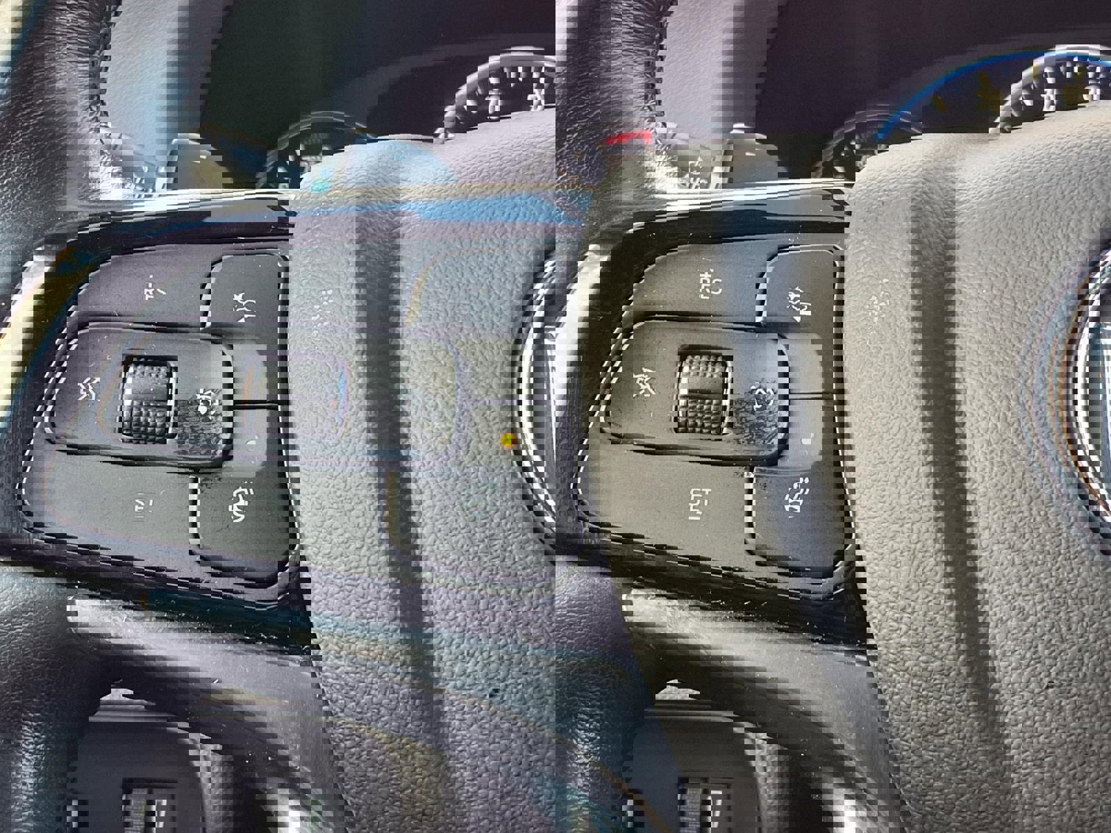 Used 2024 Buick Enclave Premium FWD image 16