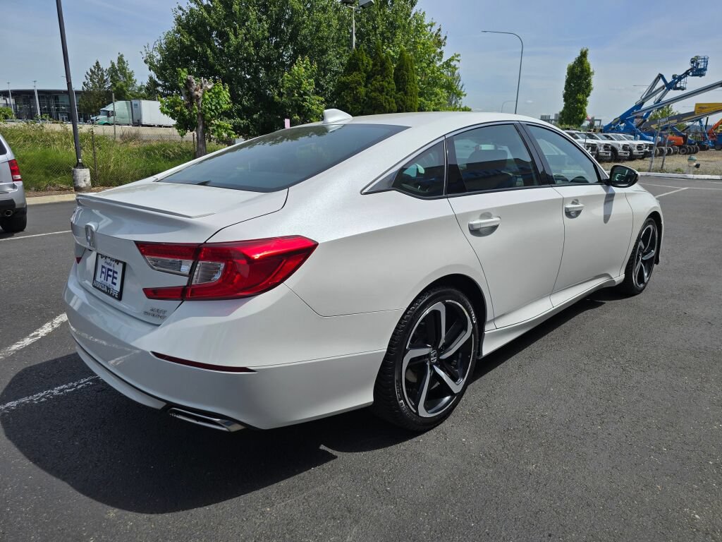 Certified 2019 Honda Accord Sport image 6