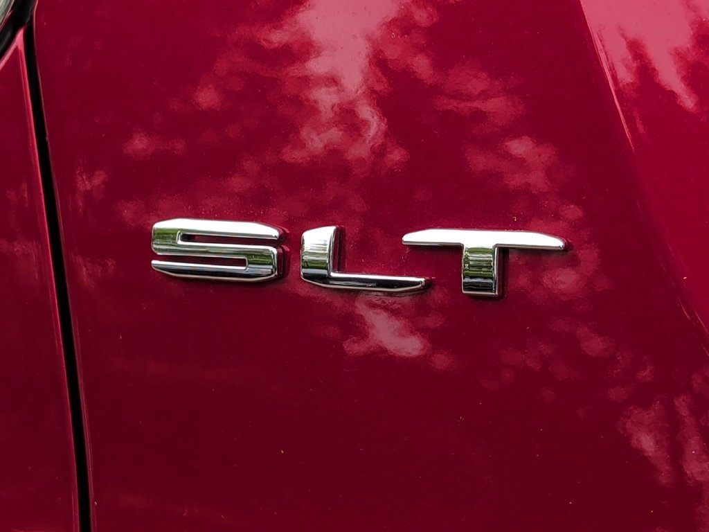 Used 2021 GMC Acadia SLT w/ Premium Package AWD/4WD image 45