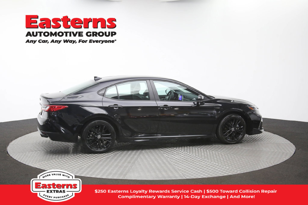 Used 2025 Toyota Camry SE FWD image 42