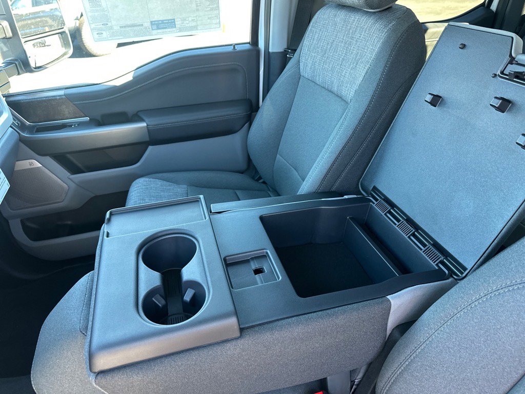 New 2026 Ford F250 XLT w/ XLT Premium Package image 18
