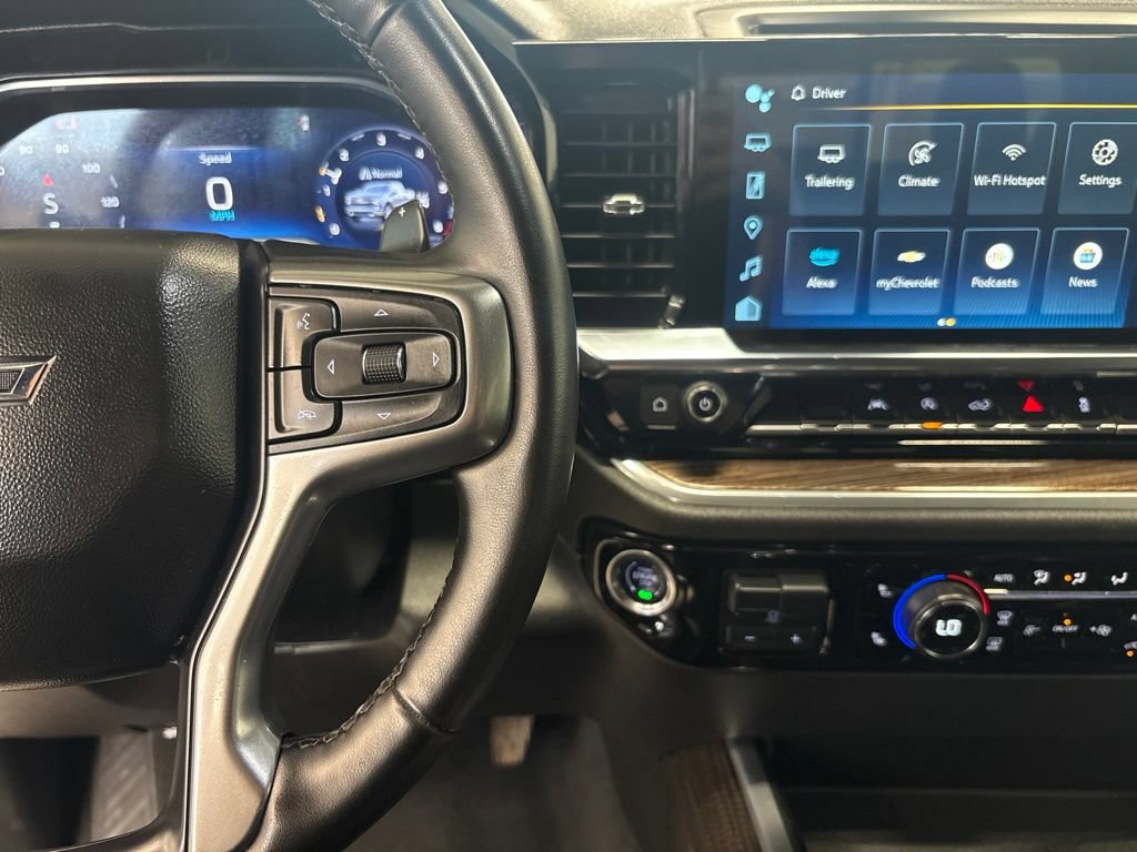 Used 2025 Chevrolet Silverado 1500 RST w/ Convenience Package II AWD/4WD image 21