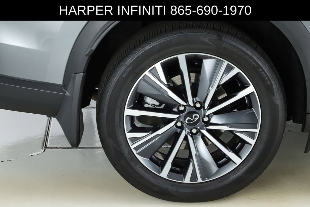 Certified 2026 INFINITI QX60 Luxe w/ Cargo Package AWD/4WD image 14