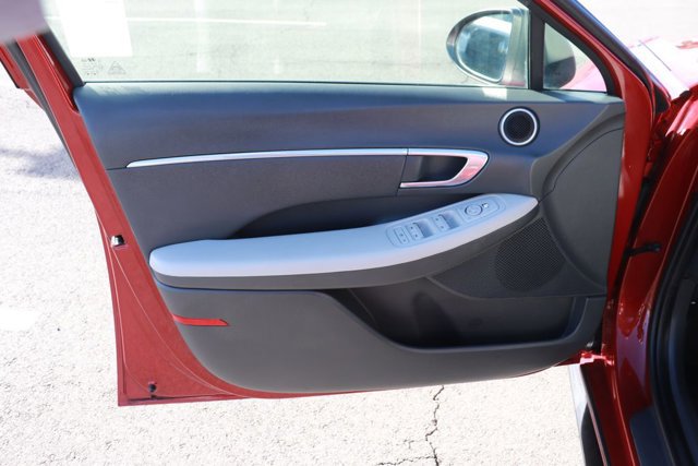 Used 2023 Hyundai Sonata SEL image 8