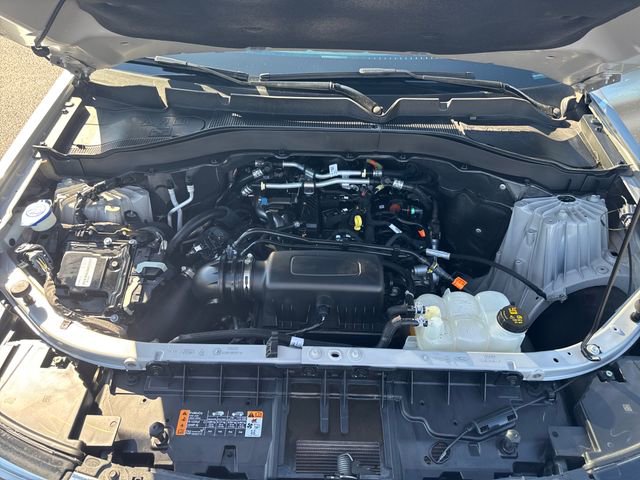 Used 2023 Ford Explorer XLT image 28