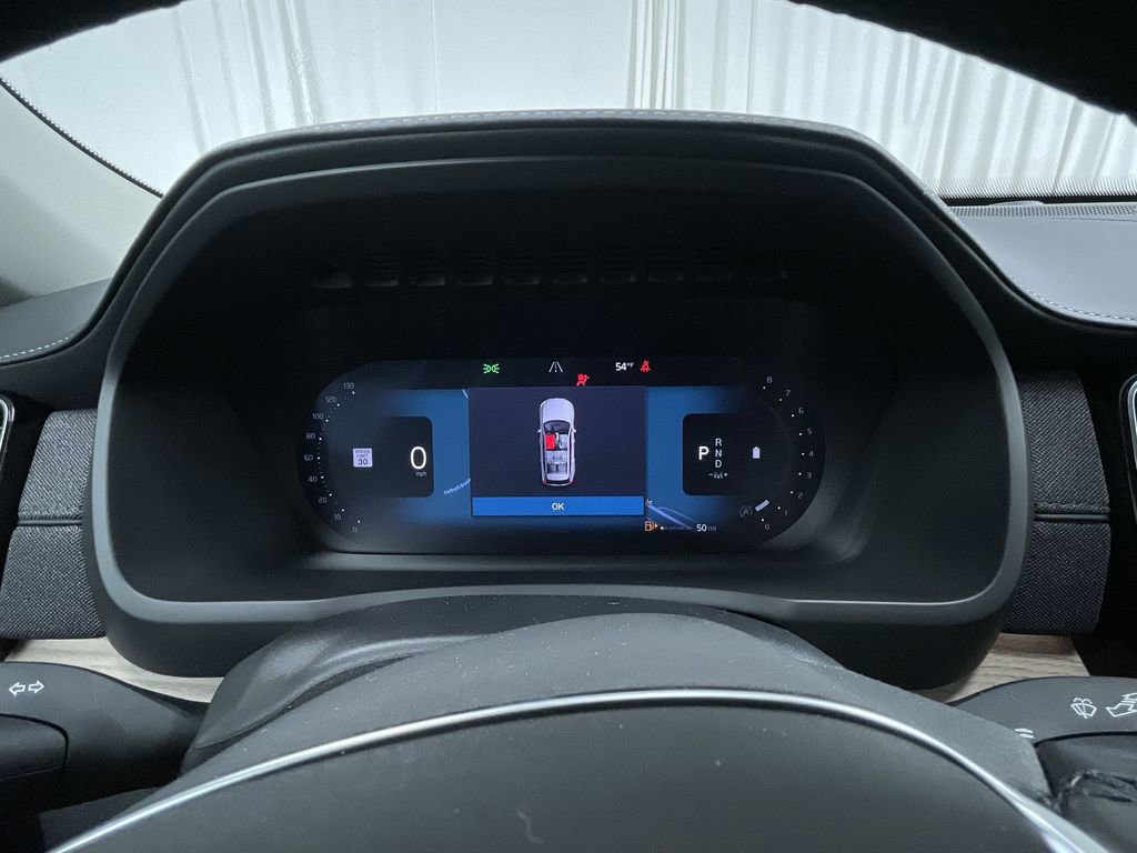 New 2026 Volvo XC90 B6 Plus w/ Protection Package Premier image 10