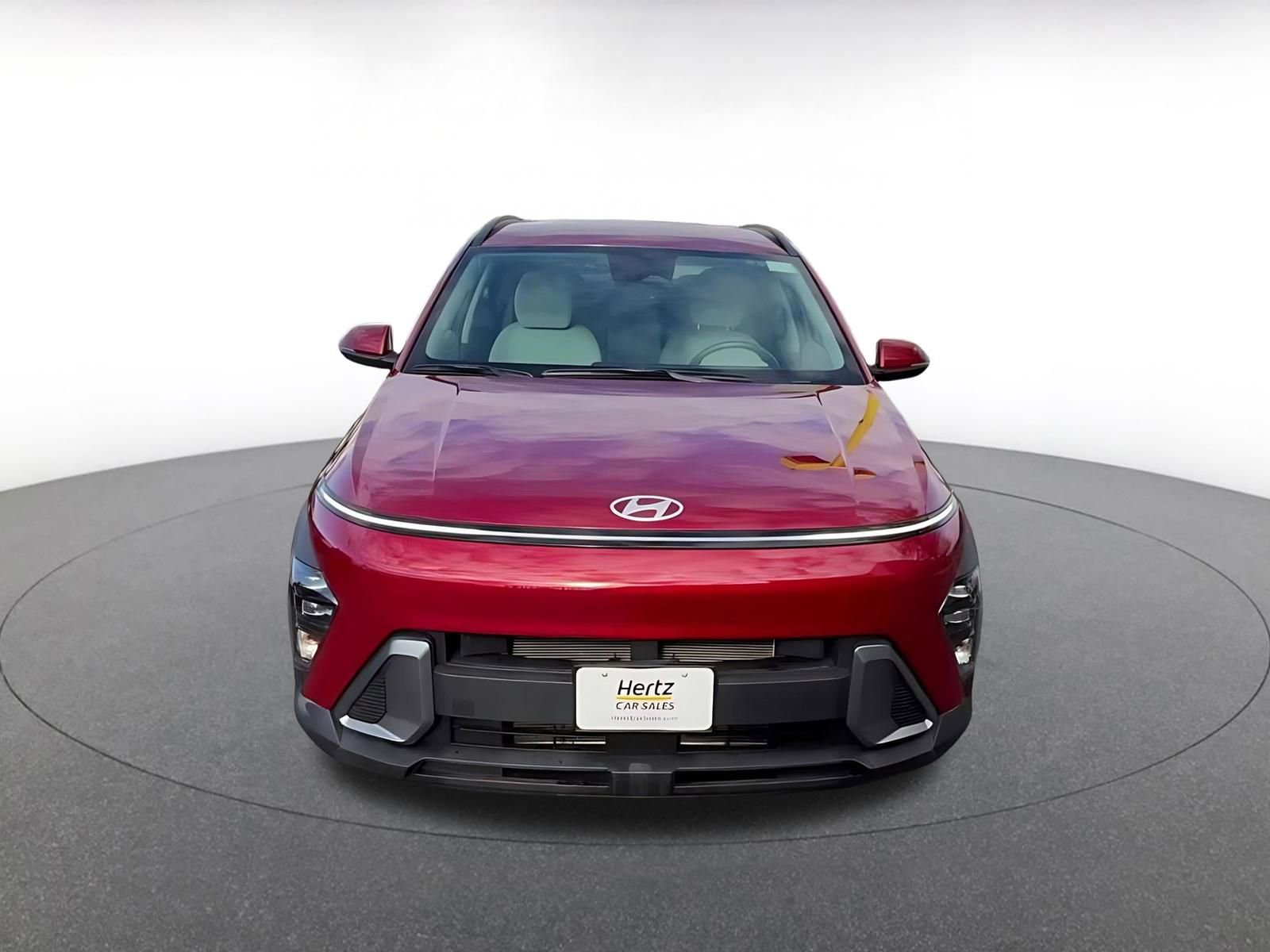 Used 2025 Hyundai Kona SEL AWD/4WD image 4