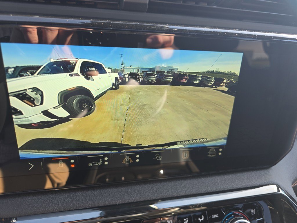 New 2026 GMC Sierra 2500 AT4 w/ AT4 Premium Plus Package image 31