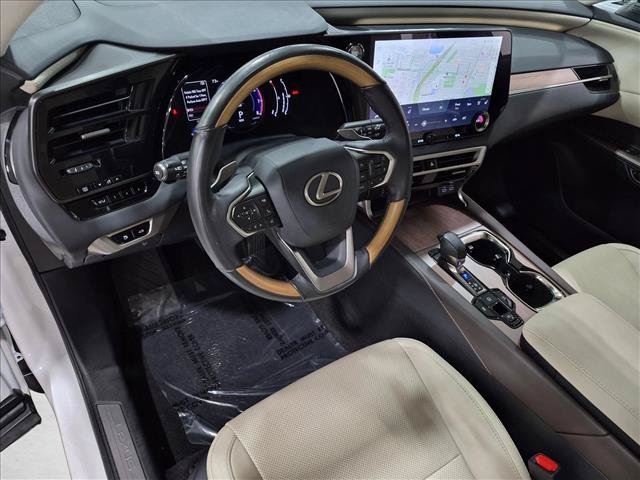 Used 2024 Lexus RX 350 Premium w/ Cold Area Package FWD image 10