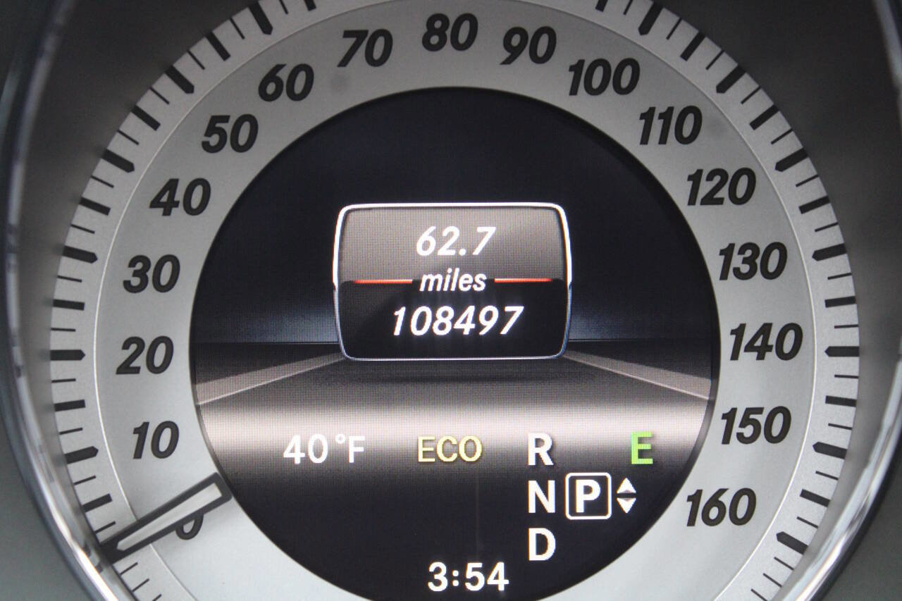 Used 2013 Mercedes-Benz GLK 350 4MATIC image 39