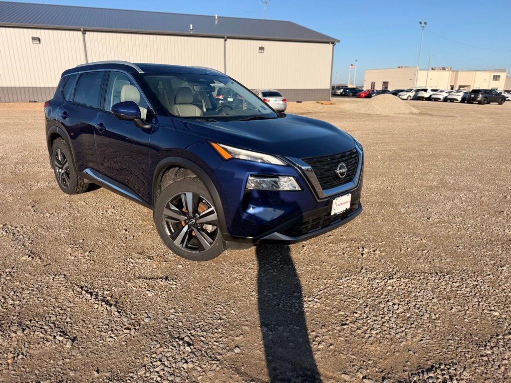 Certified 2023 Nissan Rogue SL image 3