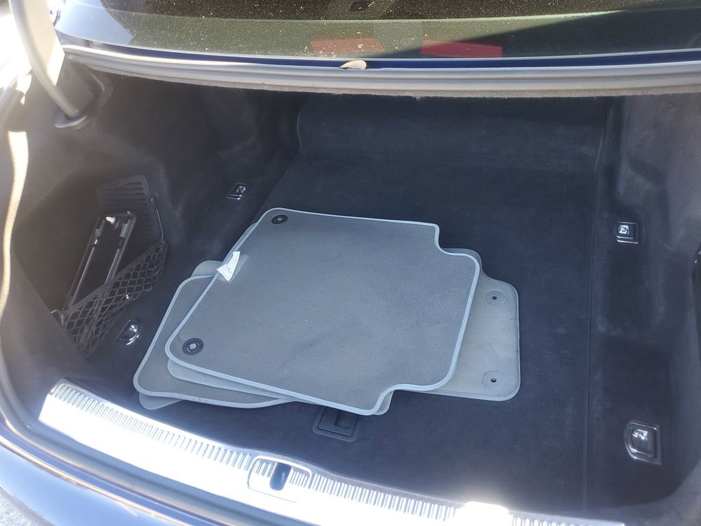 Used 2020 Audi A8 L 3.0T w/ Executive Package image 12