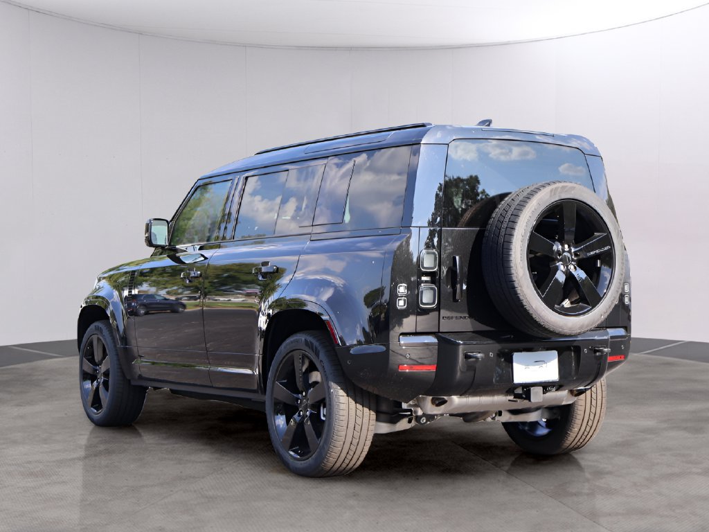 New 2026 Land Rover Defender 110 X-Dynamic SE AWD/4WD image 5