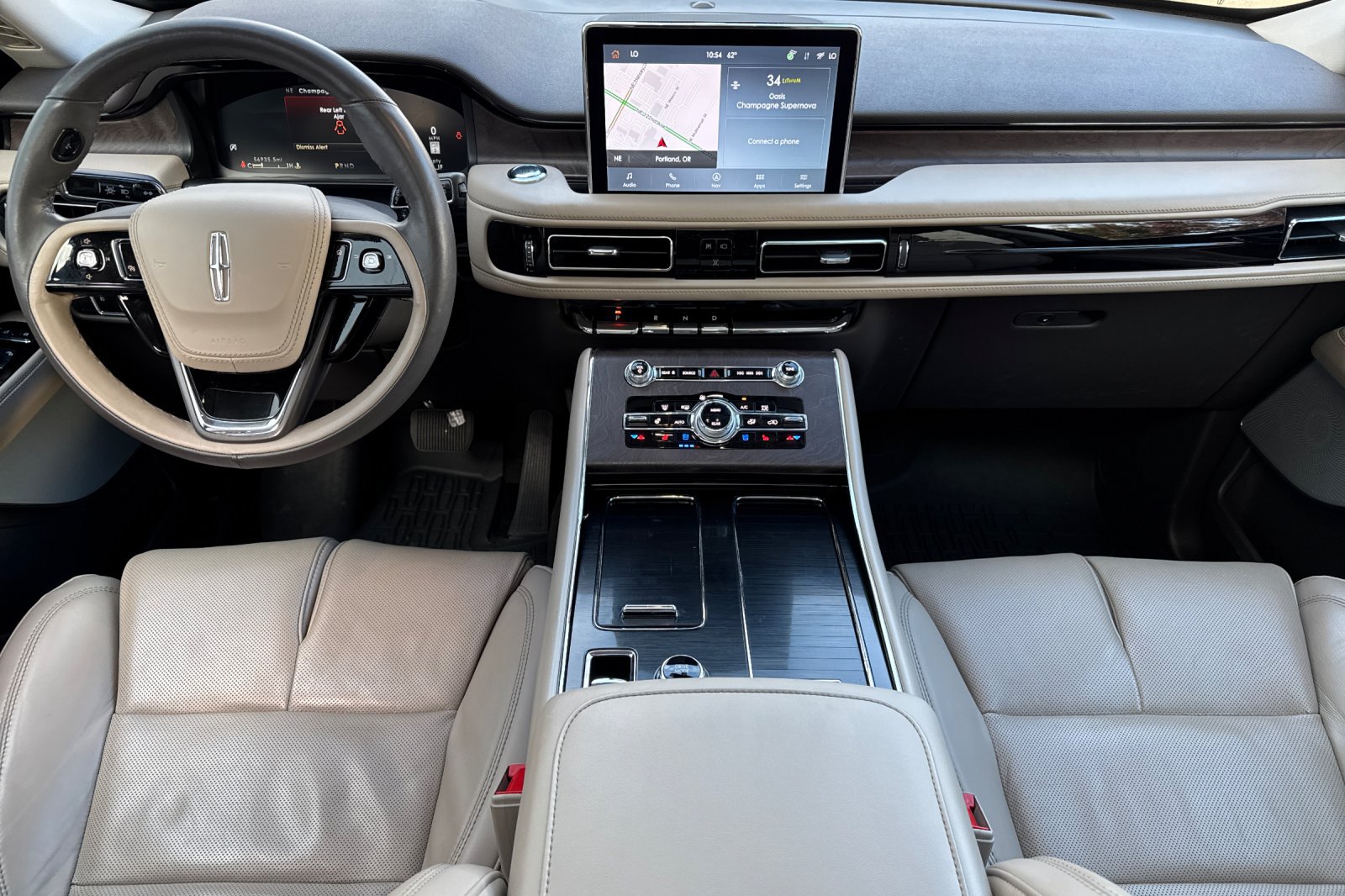 Certified 2023 Lincoln Aviator Reserve w/ Equipment Group 201A AWD/4WD image 13