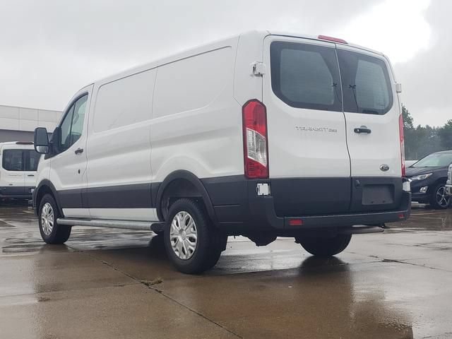 Used 2025 Ford Transit 250 Low Roof w/ Exterior Upgrade Package RWD image 8