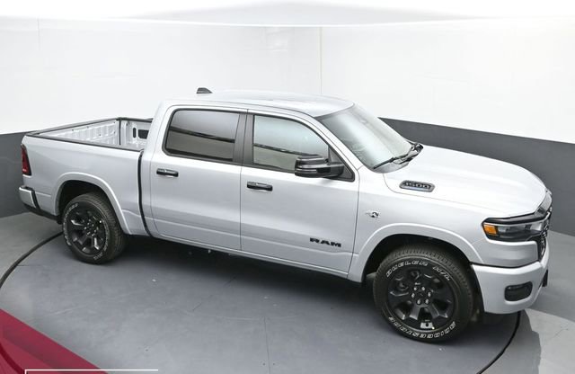 New 2026 RAM 1500 4x4 Crew Cab image 17