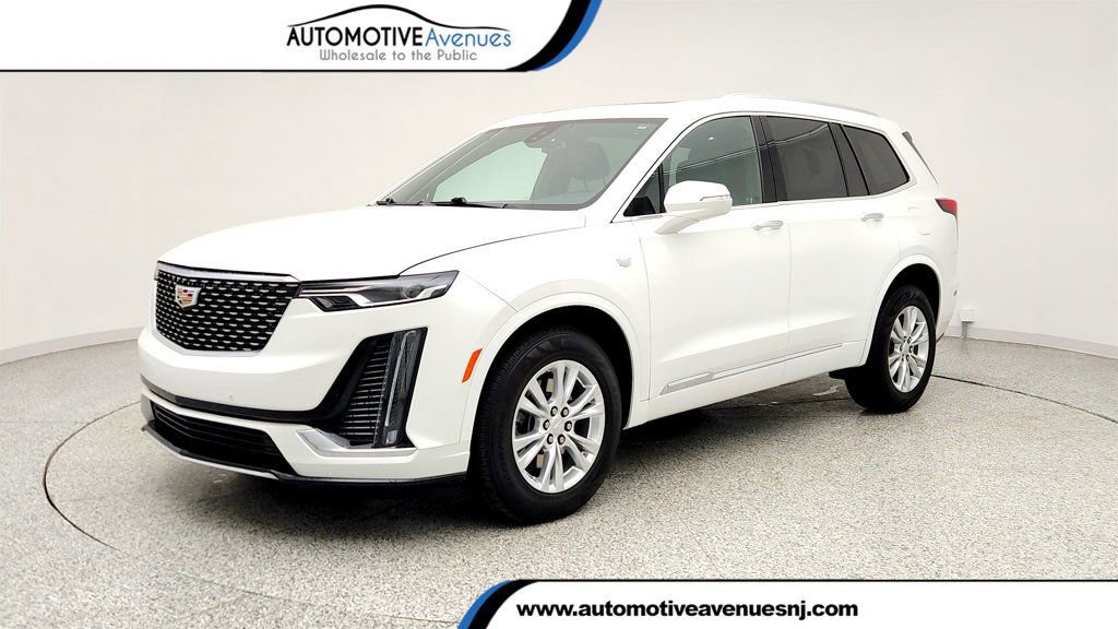 Used 2023 Cadillac XT6 Luxury FWD image 1