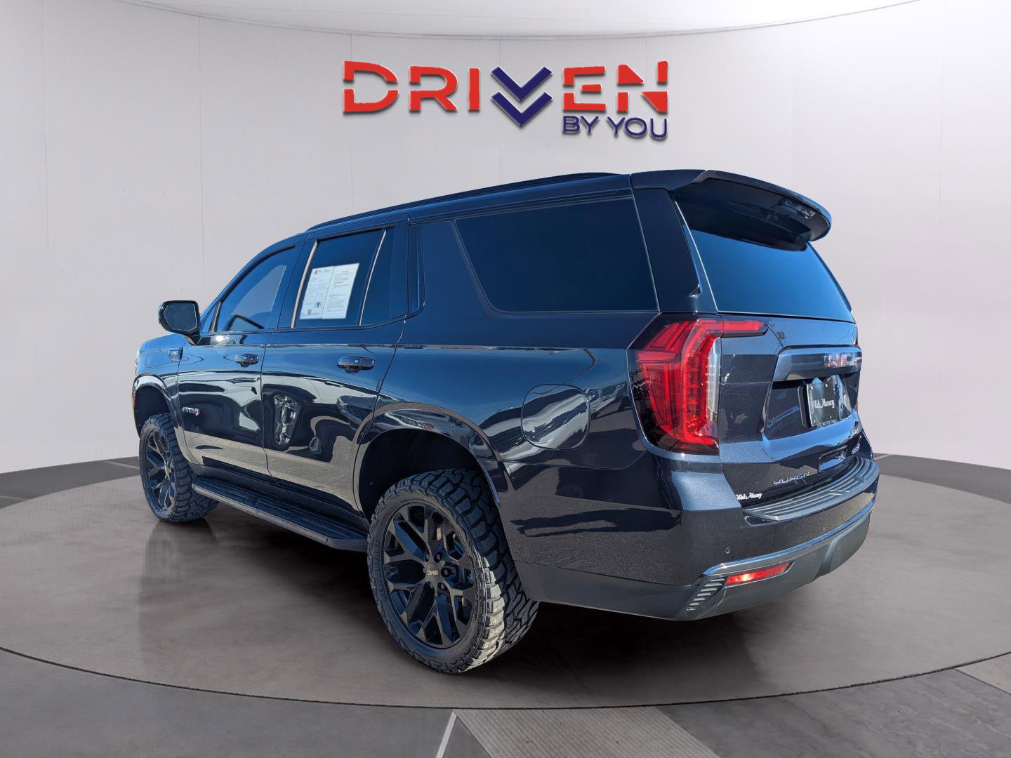 Used 2023 GMC Yukon AT4 w/ Max Trailering Package image 3