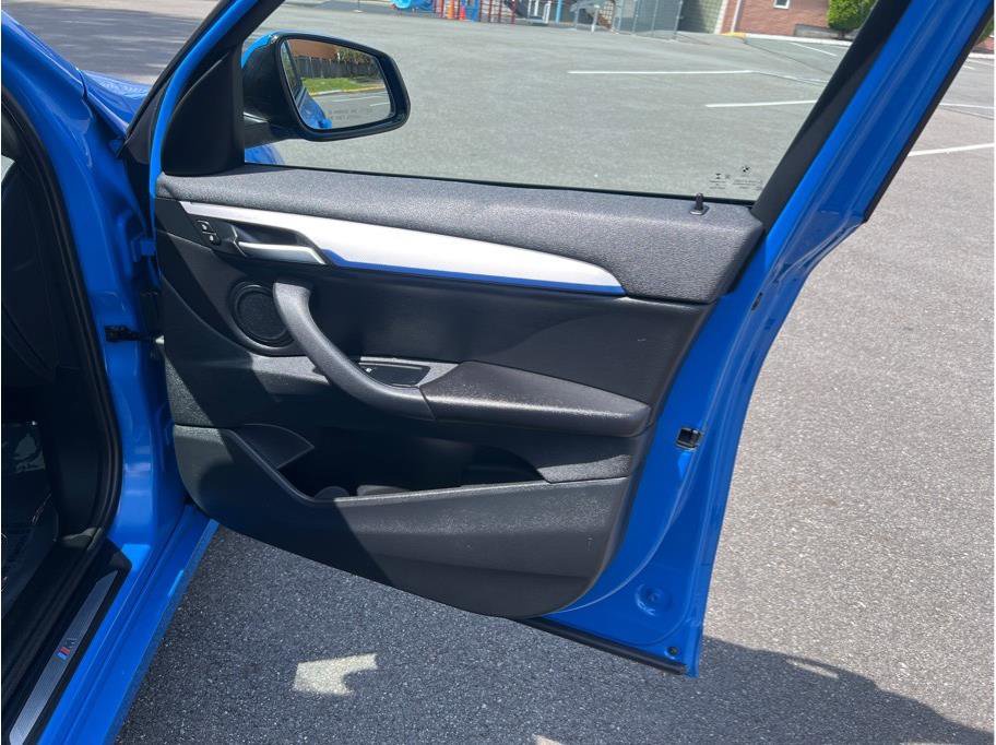 Used 2021 BMW X1 xDrive28i w/ M Sport Package image 24