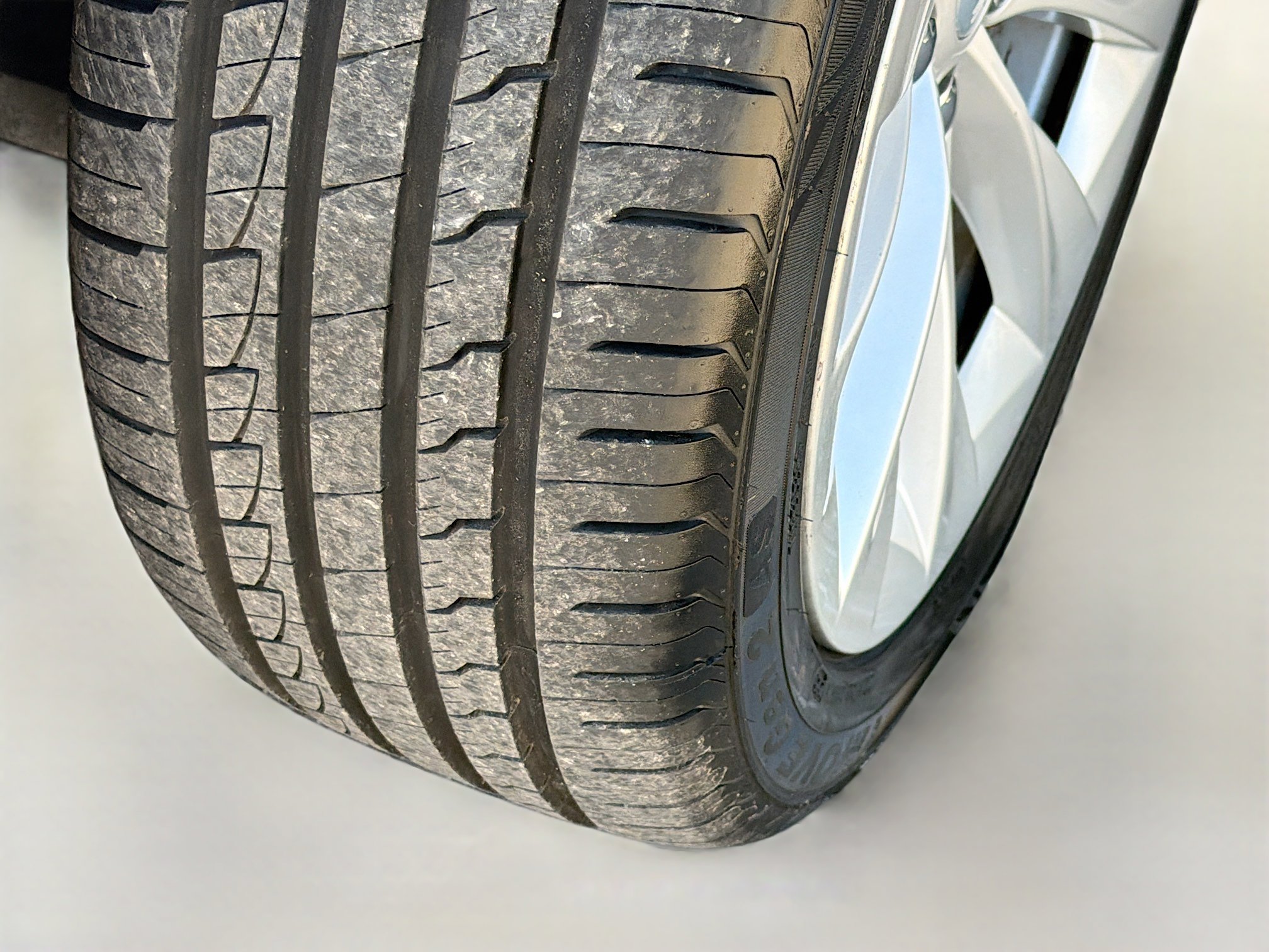 Used 2016 Tesla Model S 90D image 41