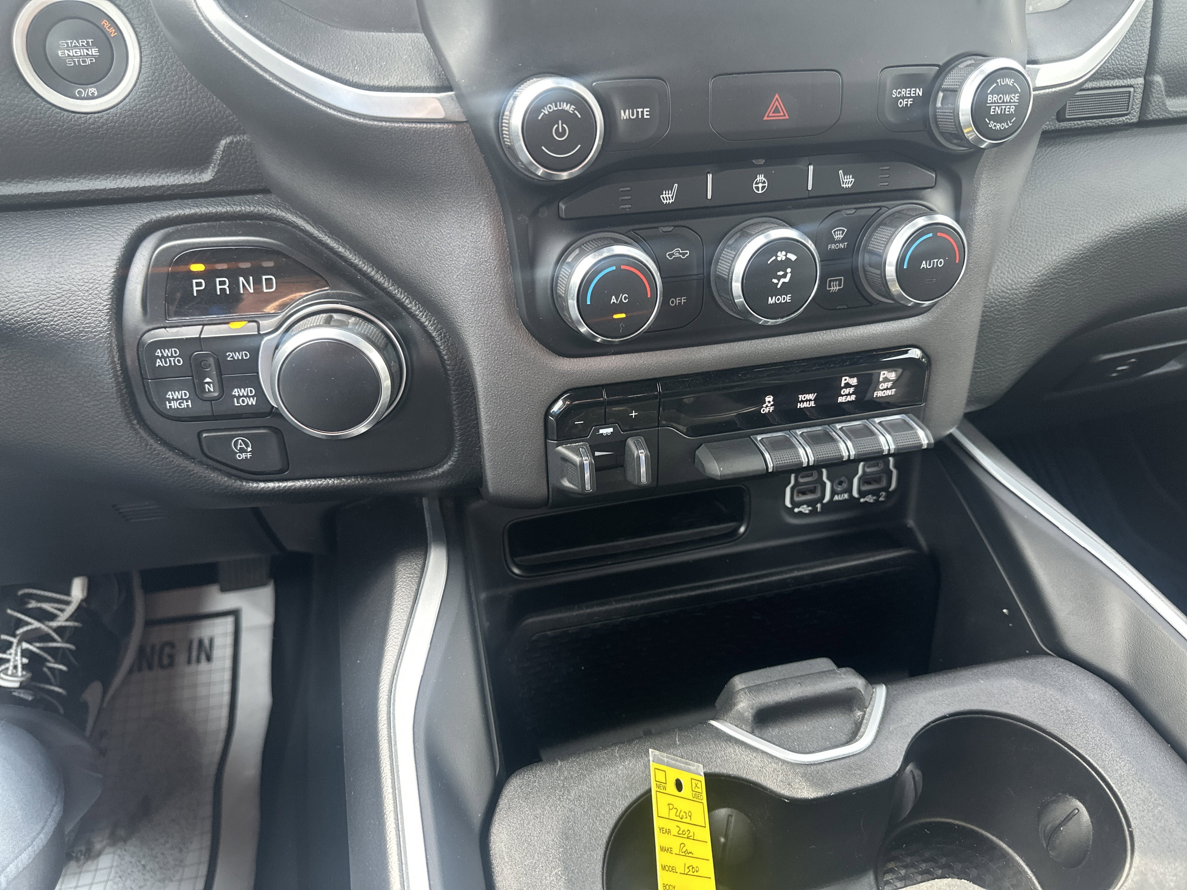 Used 2021 RAM 1500 Big Horn AWD/4WD image 36