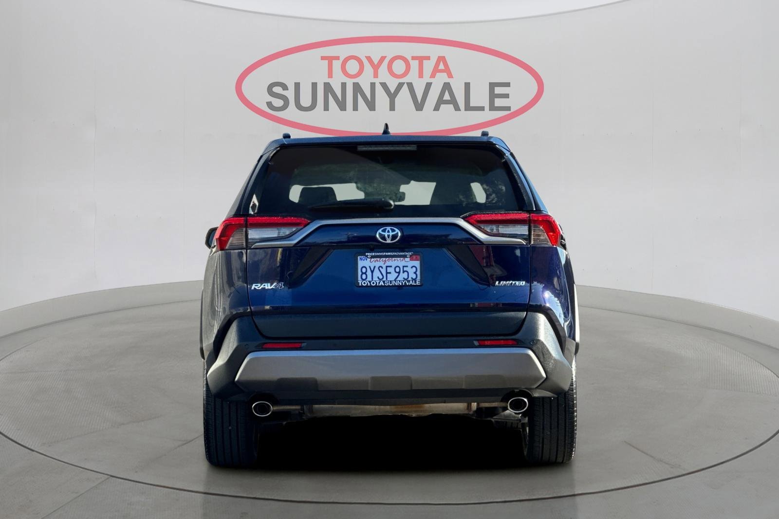 Used 2021 Toyota RAV4 Limited image 9