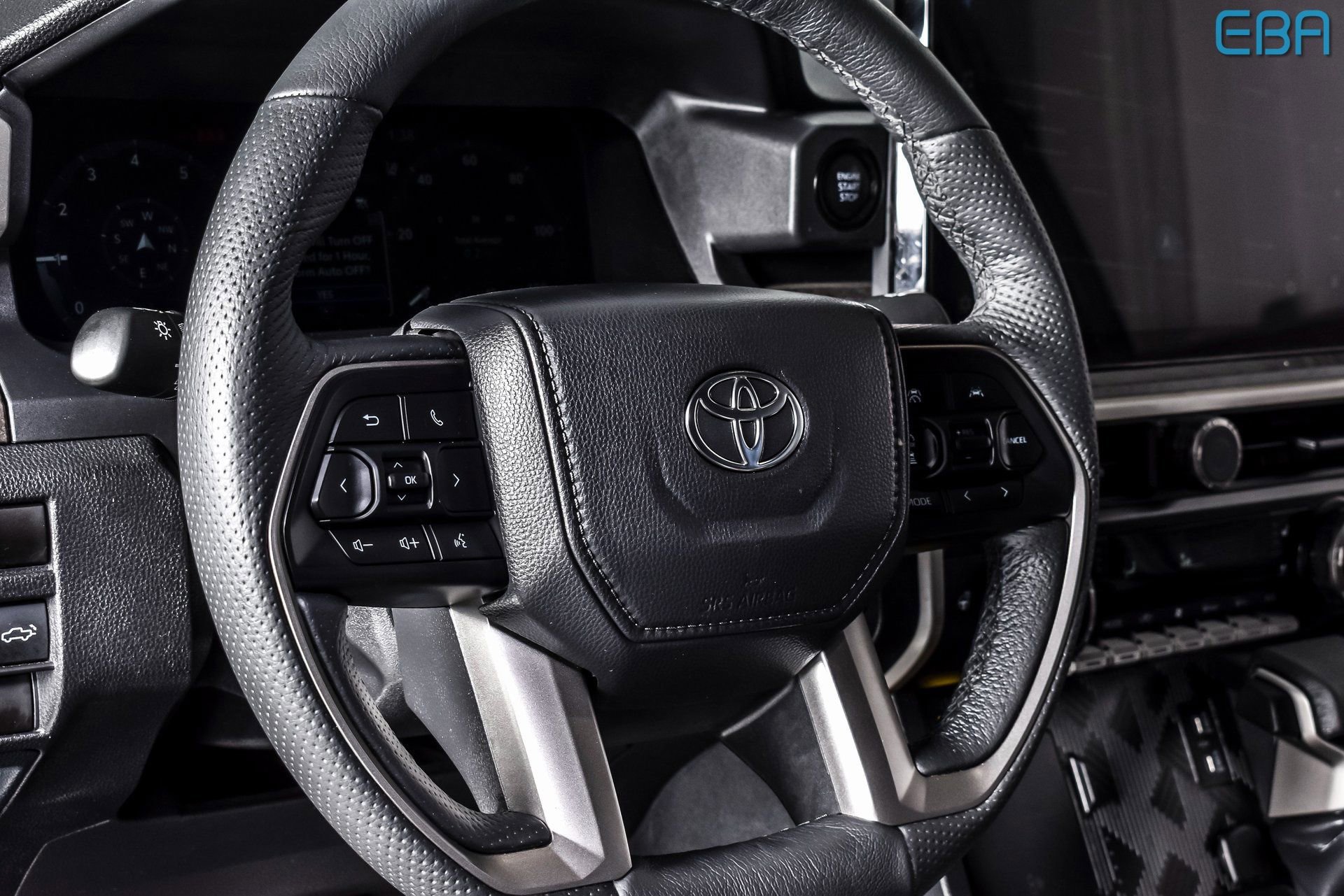 Used 2025 Toyota Tacoma Limited w/ Tow Tech Package image 15