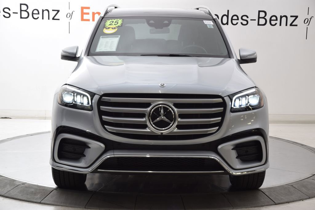 Used 2025 Mercedes-Benz GLS 450 4MATIC image 9