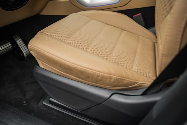 Certified 2025 Mercedes-Benz GLS 450 4MATIC image 39