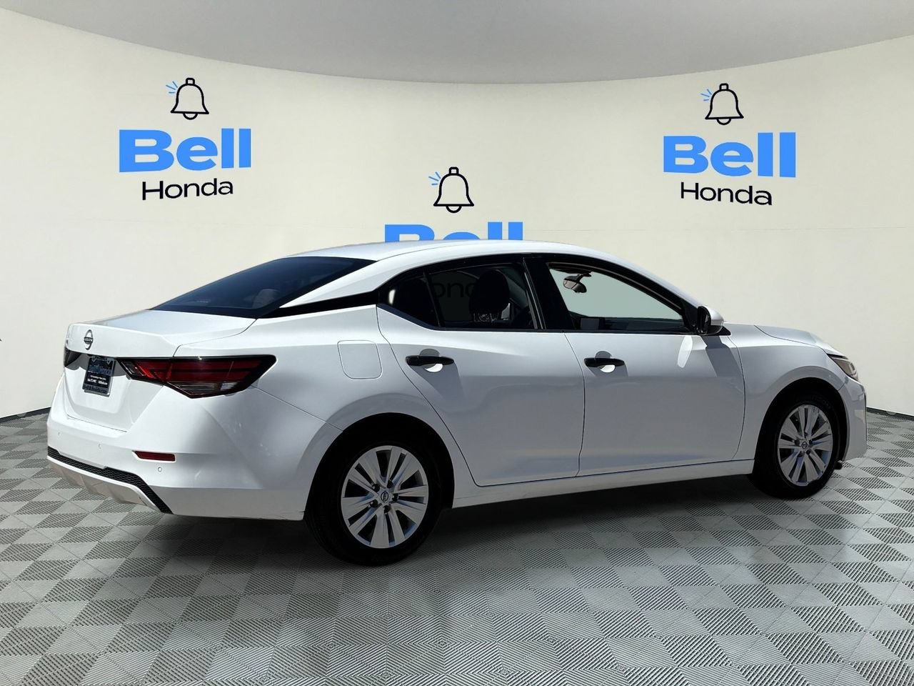 Used 2024 Nissan Sentra S FWD image 4