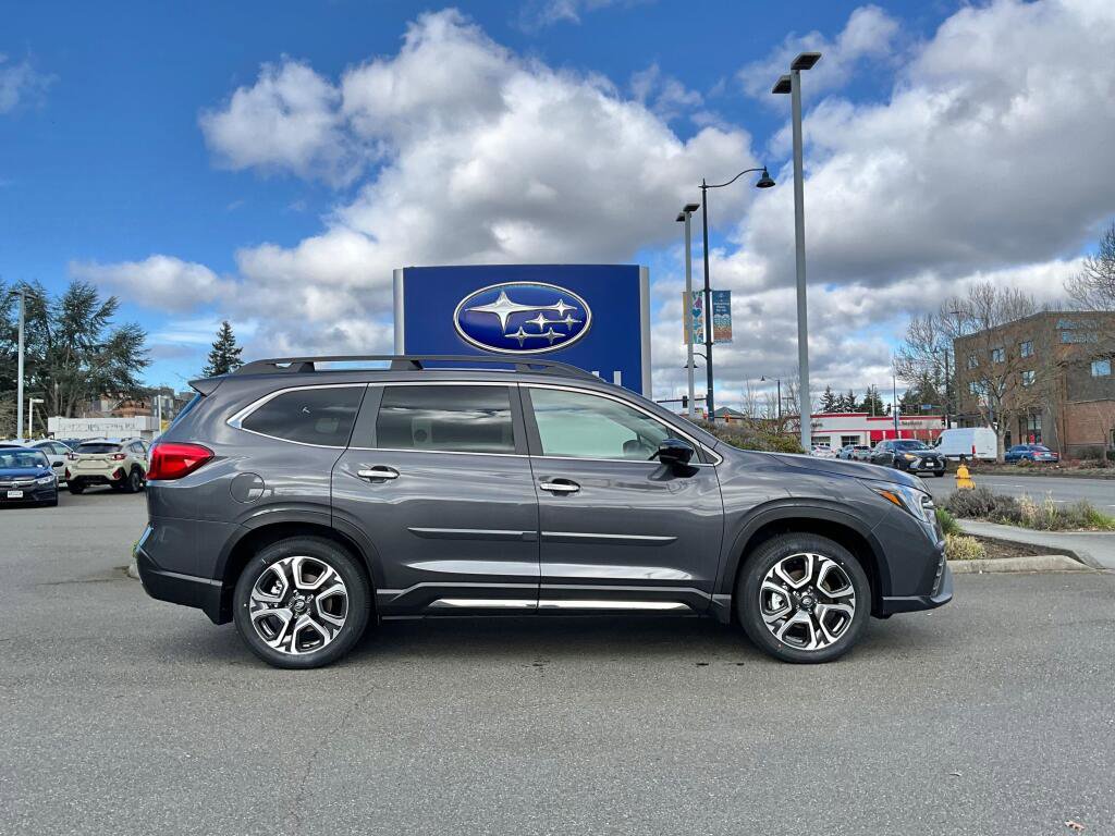 New 2026 Subaru Ascent Touring image 9