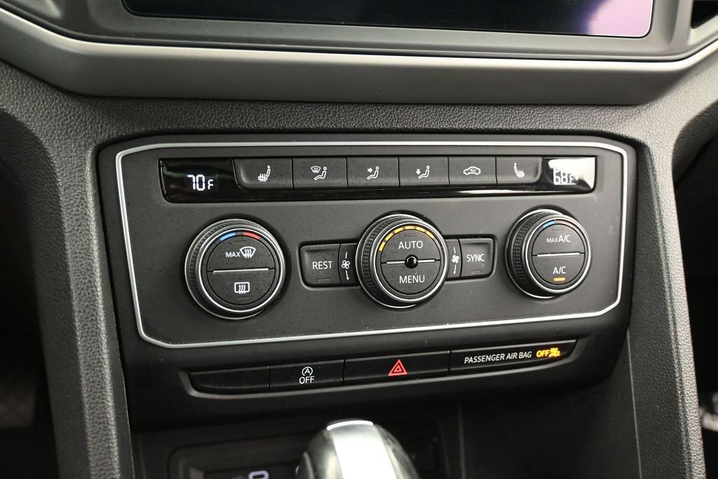 Used 2021 Volkswagen Atlas SE w/ Panoramic Sunroof Package FWD image 20