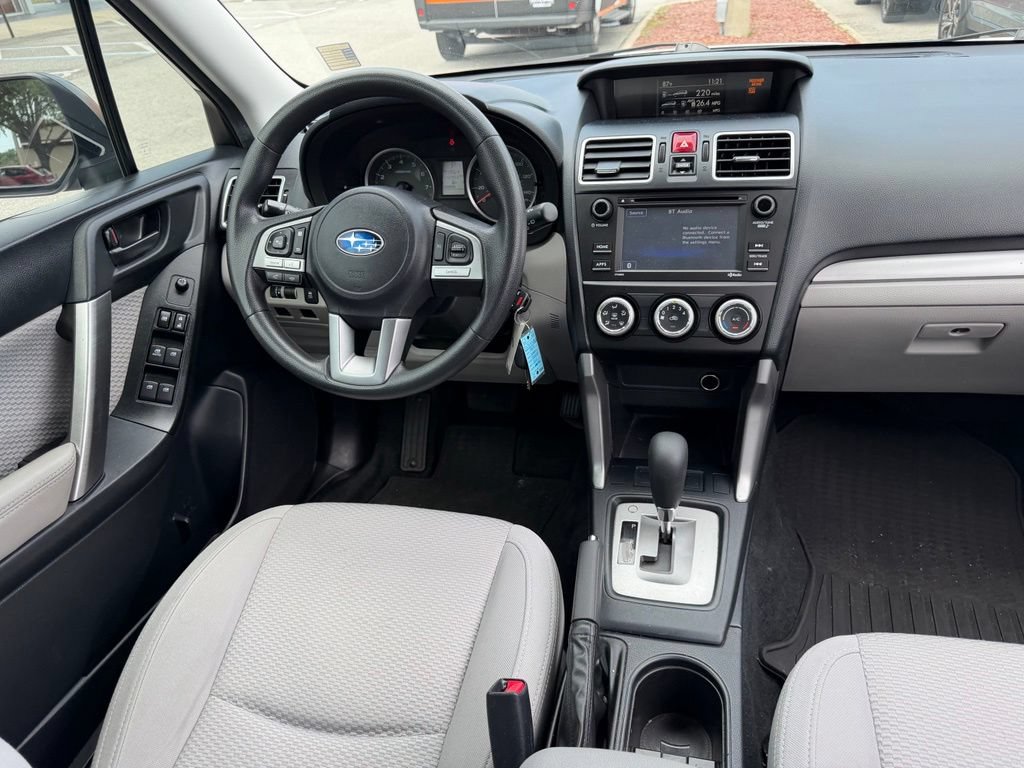Used 2017 Subaru Forester 2.5i AWD/4WD image 20