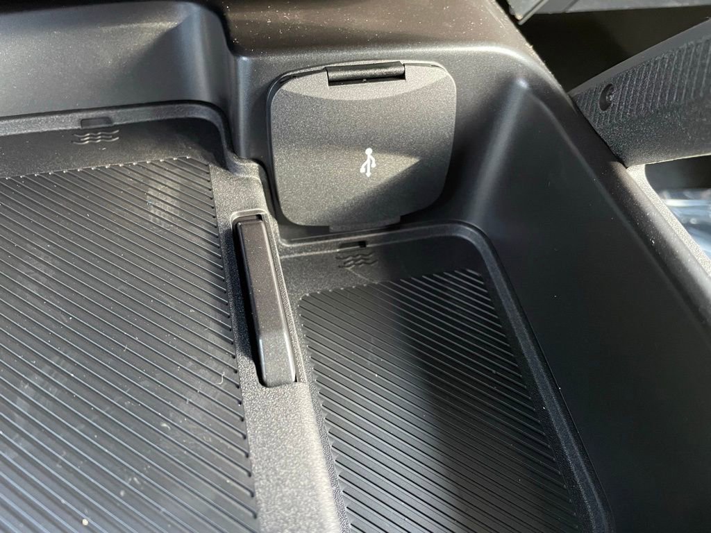 New 2025 Ford Bronco Big Bend w/ Black Diamond Package image 13