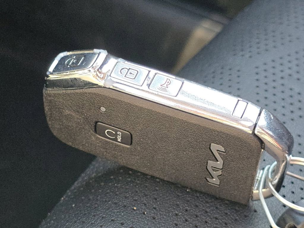 Used 2024 Kia Seltos EX image 36