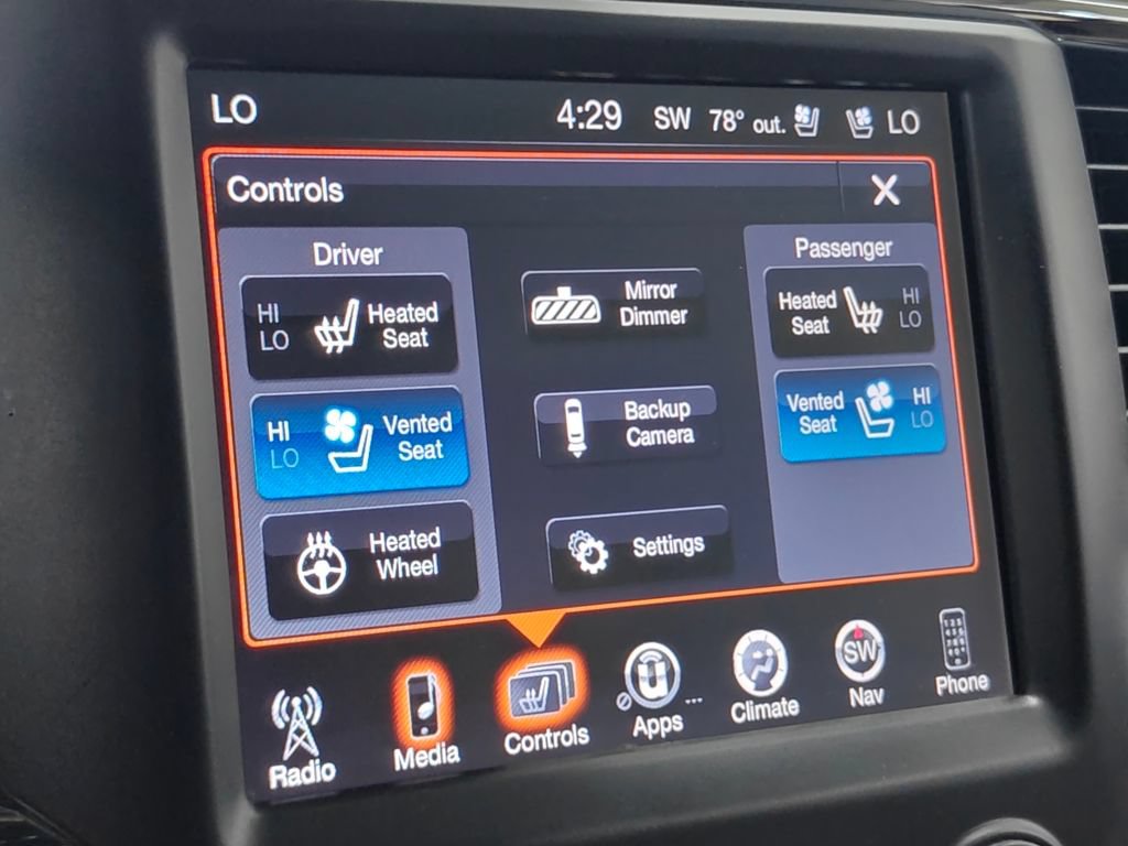 Used 2017 RAM 1500 Laramie w/ Convenience Group AWD/4WD image 46