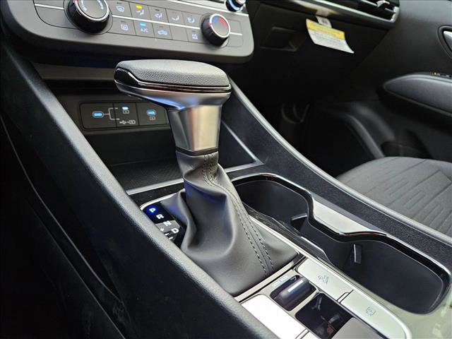 New 2026 Hyundai Santa Cruz SE image 13