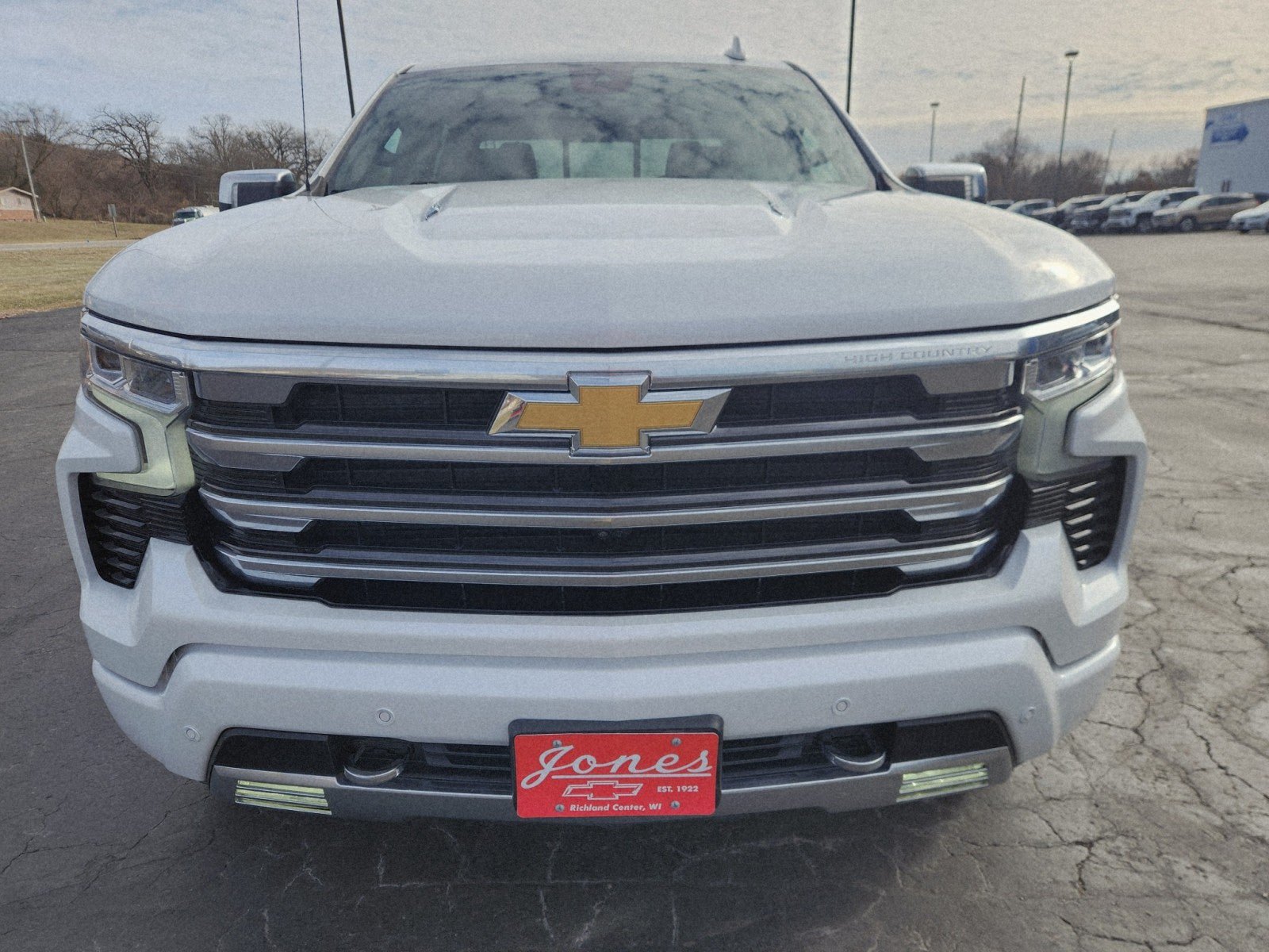 Used 2023 Chevrolet Silverado 1500 High Country w/ High Country Premium Package AWD/4WD image 8