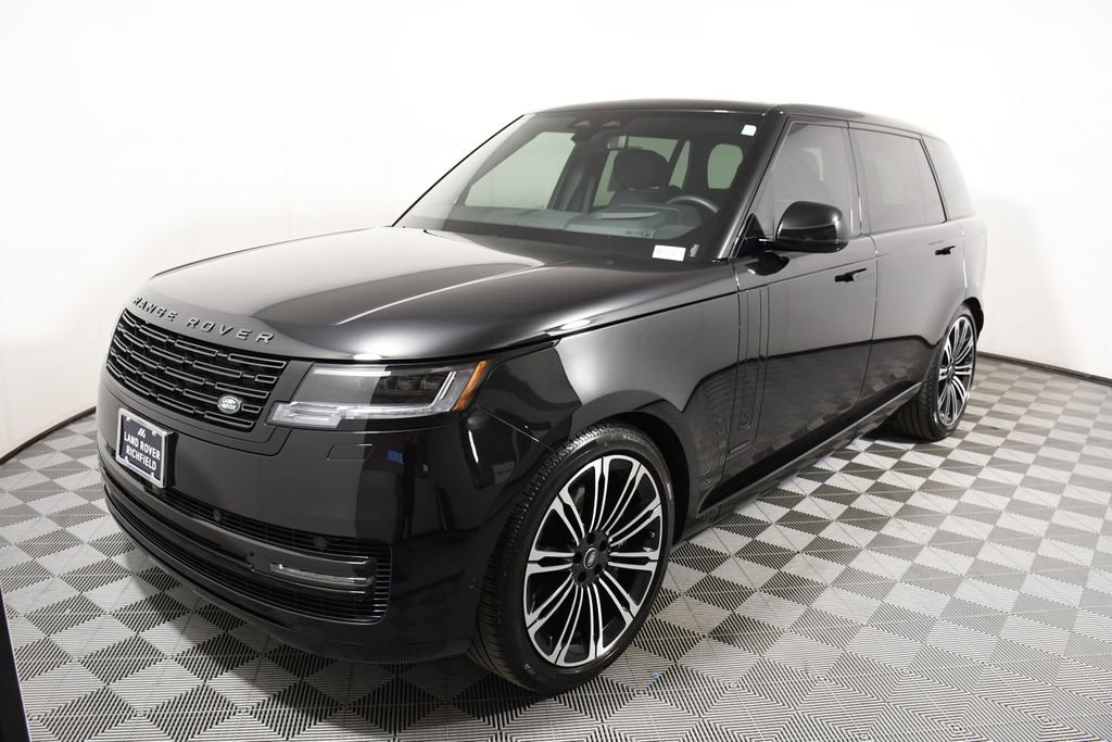 Used 2025 Land Rover Range Rover Long Wheelbase Autobiography image 1