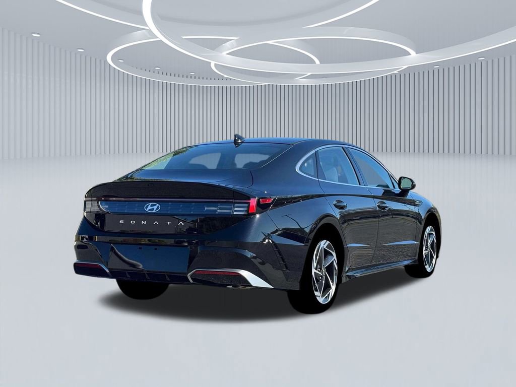 New 2026 Hyundai Sonata SEL FWD image 7